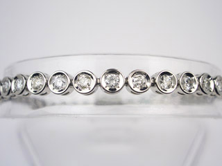 プラチナダイヤモンドテニスブレスレット(2.00ct)