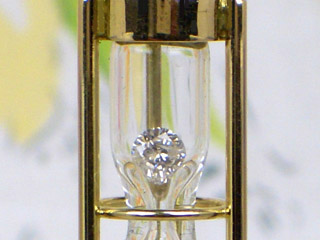 一粒ダイヤモンド 0.325ct E SI2 G
